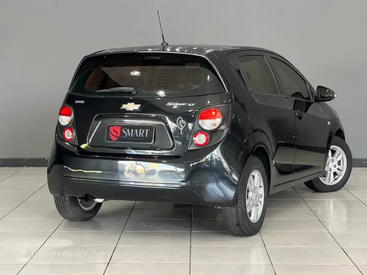 SONIC 1.6 LT 16V FLEX 4P MANUAL