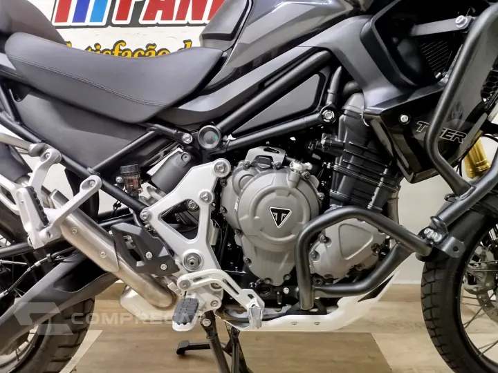 TIGER 1200 BLACK EDITION