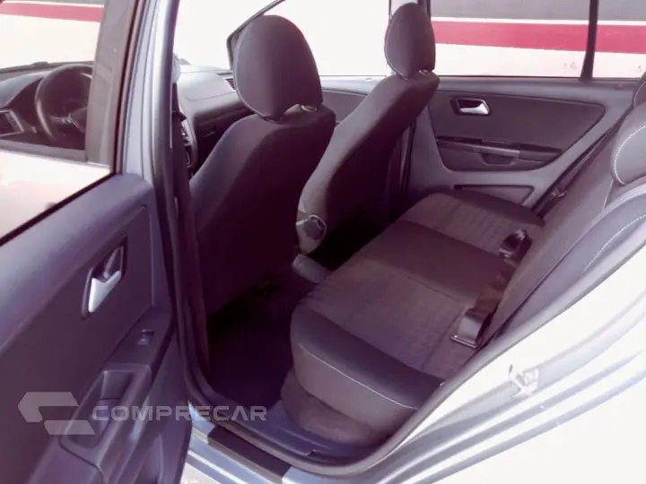 Fox Comfortline 1.6 Flex 8V 5p