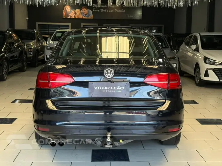 JETTA 2.0 TSI HIGHLINE 211CV GASOLINA 4P TIPTRONIC