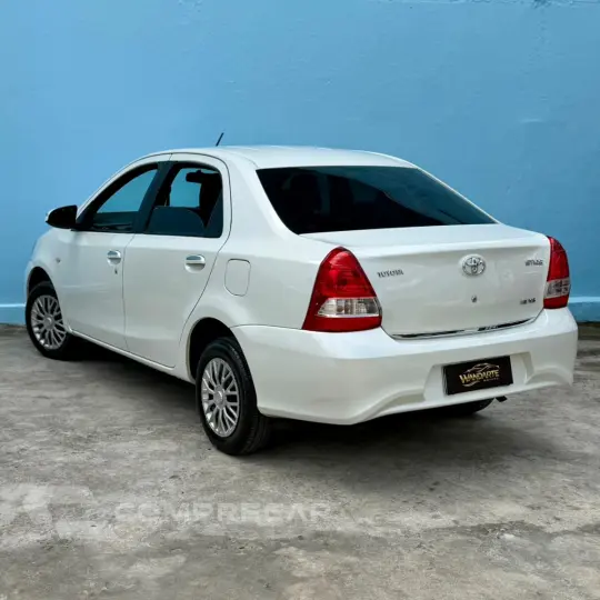 ETIOS XS Sedan1.5 Flex 16V 4p Mec.