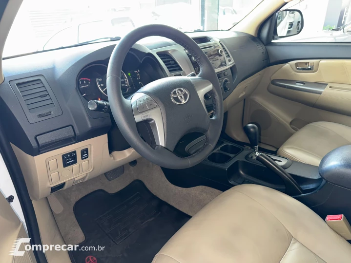 Hilux SW4 2.7