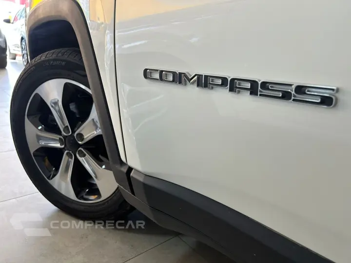 COMPASS LONGITUDE 2.0 4x2 Flex 16V Aut.