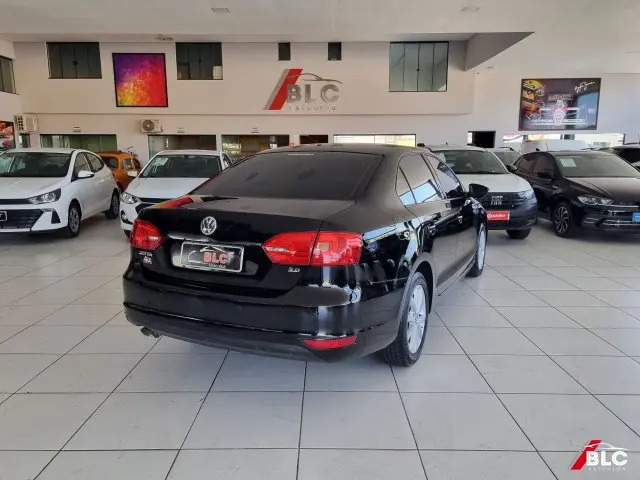 JETTA - 2.0 COMFORTLINE 4P TIPTRONIC
