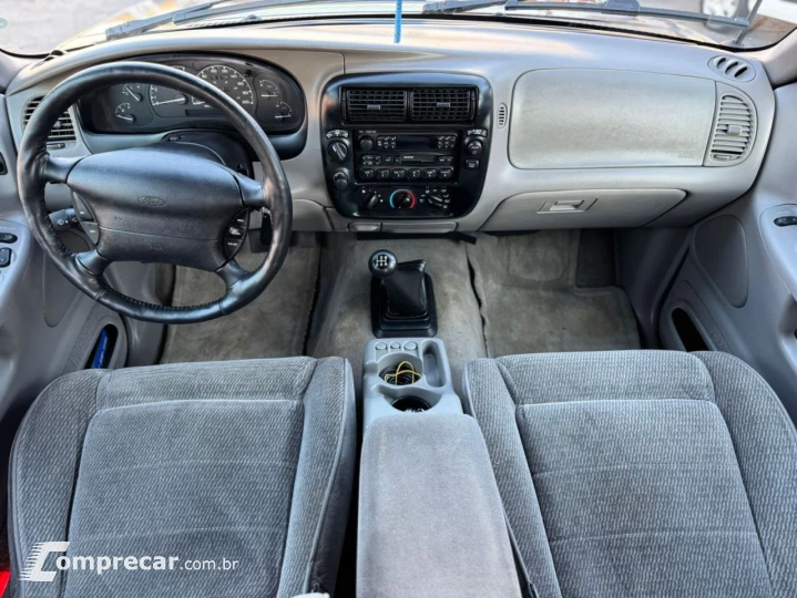 EXPLORER 4.0 XLT 4X4 V6