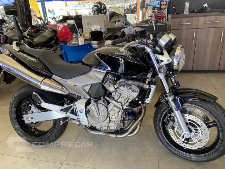 CB 600F HORNET