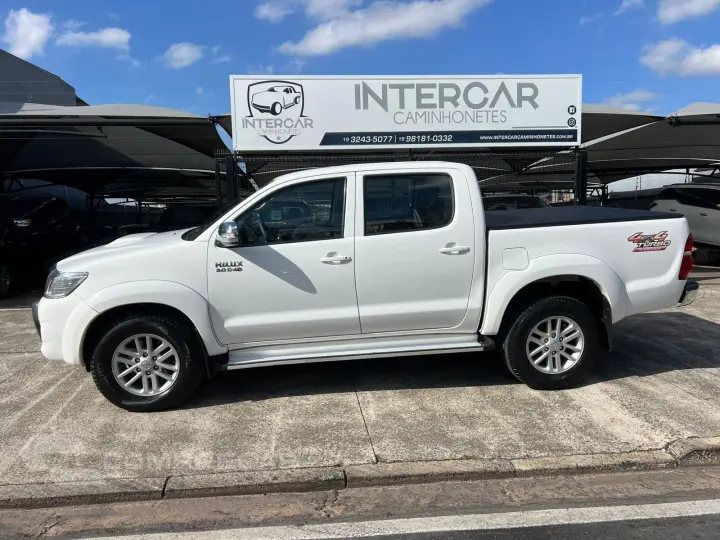 HILUX 3.0 SRV TOP 4X4 CD 16V Turbo Intercooler