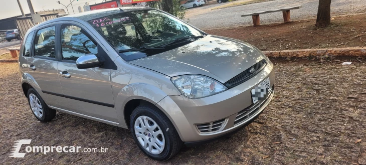 FIESTA 1.6 MPI Class Hatch 8V