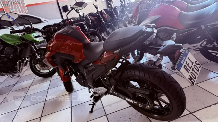 FZ25 CONNECTED