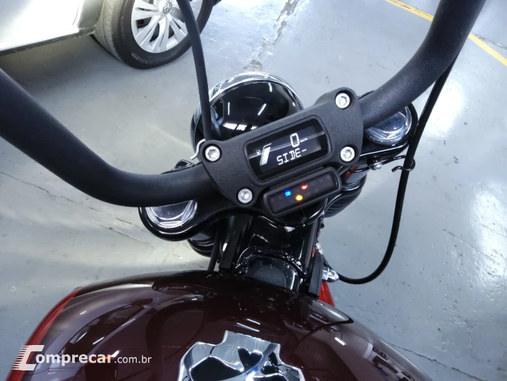 SOFTAIL STREET BOB