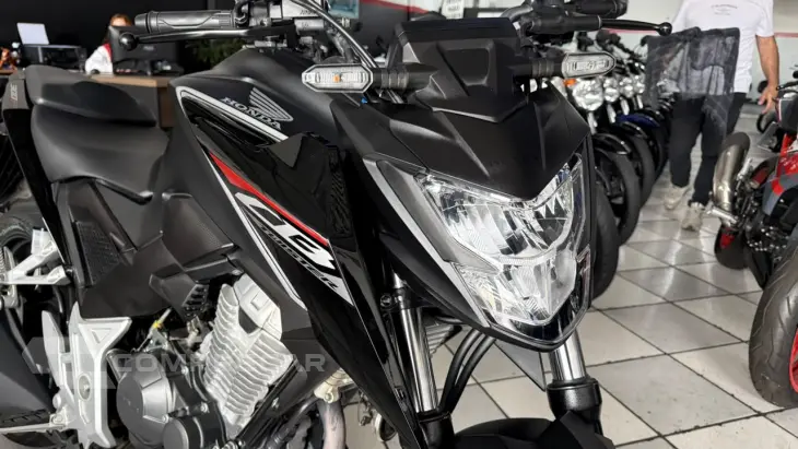 CB 300F TWISTER CBS