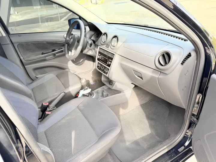 VOYAGE 1.0 12V MPI Totalflex Trendline