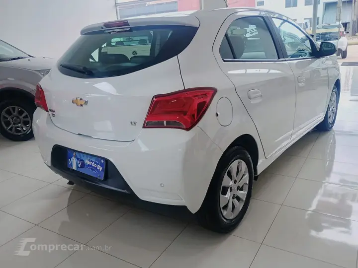 Onix Hatch 1.0 4P FLEX LT