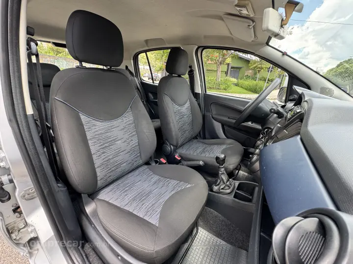 UNO 1.0 Firefly Drive