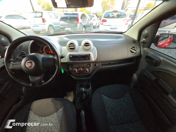 Uno Attractive 1.4 8V (Flex) 4p