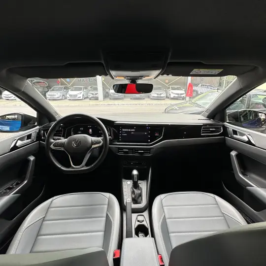 Nivus Highline 1.0 200 TSI Flex Aut.