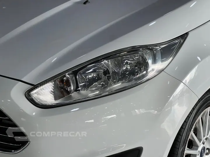 FIESTA 1.6 TITANIUM HATCH 16V FLEX 4P MANUAL