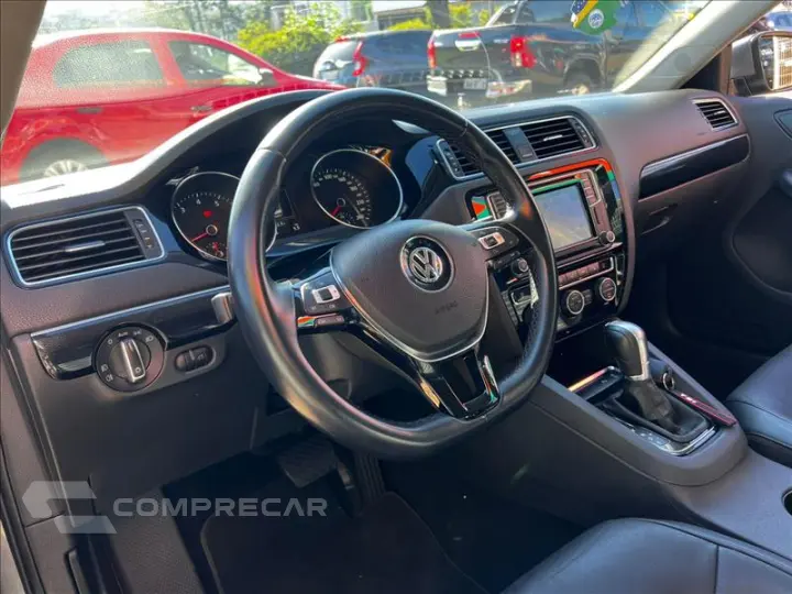 JETTA 2.0 TSI Highline 211cv