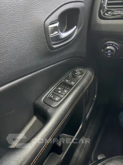 COMPASS 2.0 16V Limited