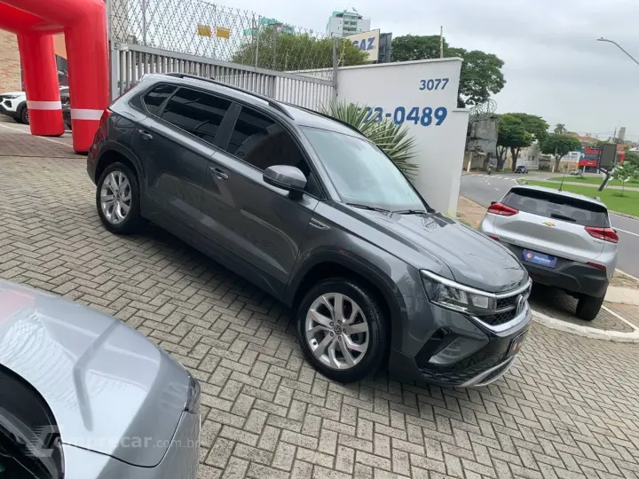 TAOS Comfortline 1.4 250 TSI Flex Aut.