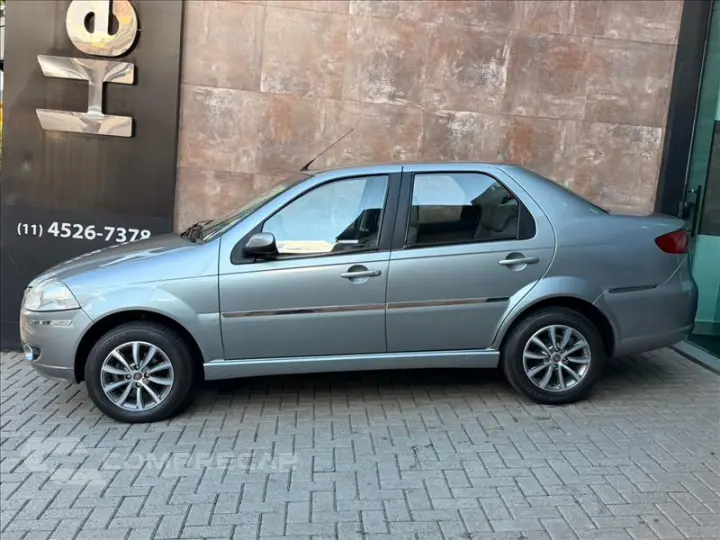 SIENA 1.0 MPI EL Celebration 8V