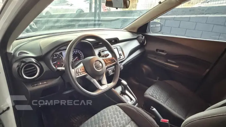 KICKS Sense 1.6 16V Flex Aut.