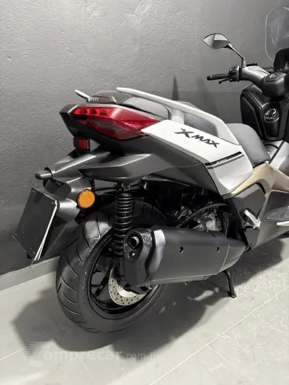 XMAX 250 ABS CONNECTED