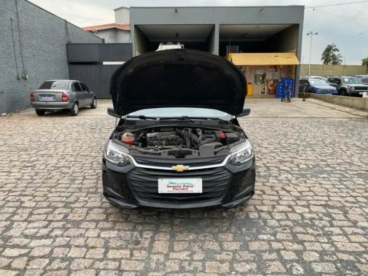 ONIX 1.0 Turbo Plus LT