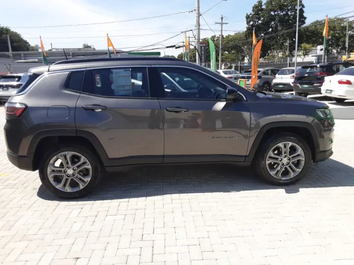 COMPASS 1.3 T270 TURBO FLEX LONGITUDE AT6