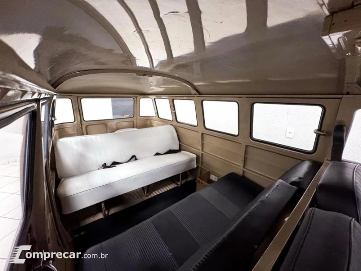 KOMBI