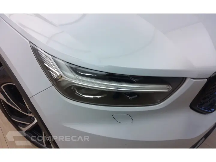 XC40 1.5 T5 HYBRID R-DESIGN FWD GEARTRONIC
