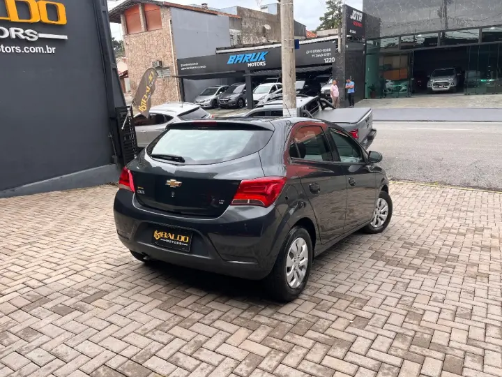 ONIX HATCH LT 1.0 8V FlexPower 5p Mec.