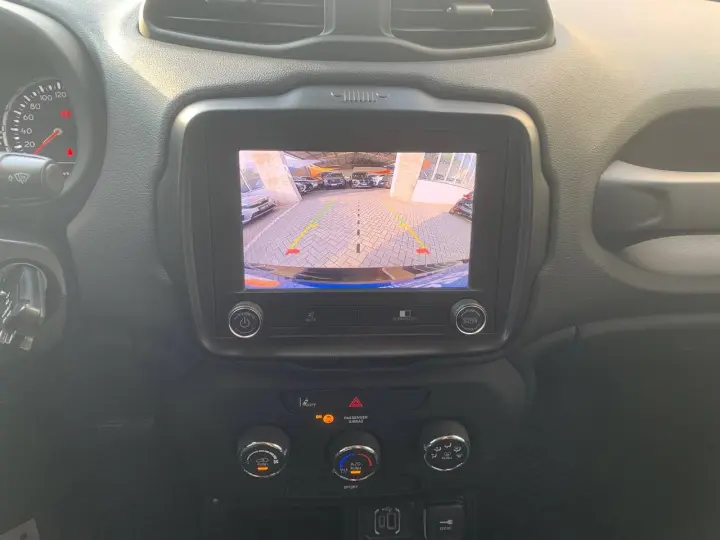 Renegade T270 1.3 TB 4x2 Flex Aut.