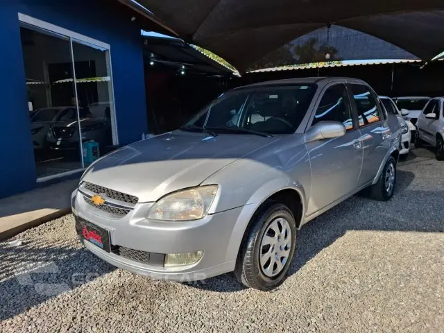 CLASSIC - 1.0 MPFI LS 8V 4P MANUAL