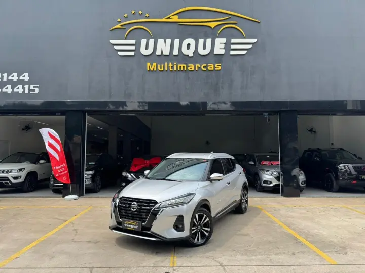 Kicks 1.6 16V Flexstart Exclusive Xtronic