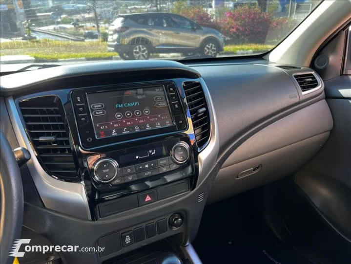 L200 TRITON 2.4 16V Turbo Sport Hpe-s CD 4X4