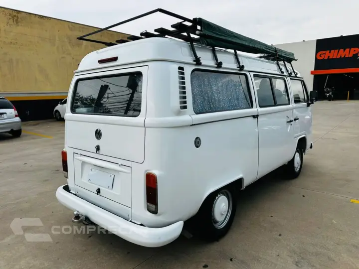 Kombi 1.4 FLEX STD 9 LUGARES