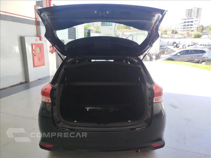 YARIS 1.5 16V XL