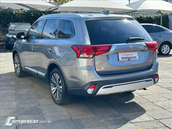 OUTLANDER 2.0 MIVEC GASOLINA HPE AUTOMÁTICO