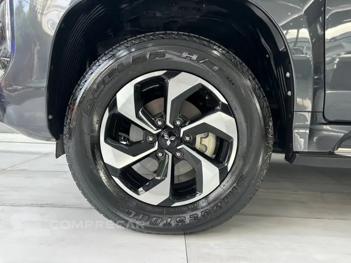 Pajero Sport HPE-S 2.4  4x4 Diesel Aut.