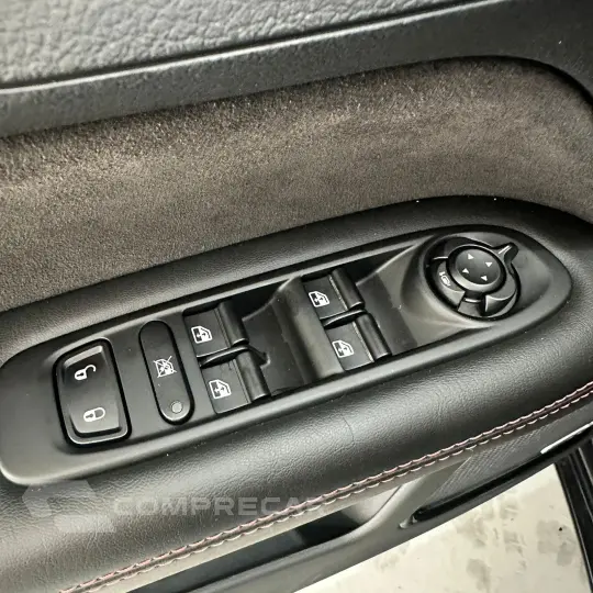 RAMPAGE R/T HURRIC. 4 2.0 TB CD 4X4 Aut.