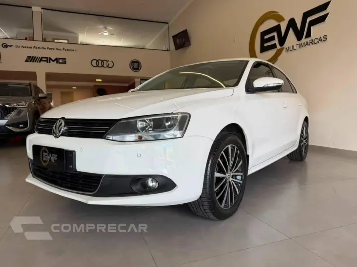 VOLKSWAGEN JETTA 2.0 TSI HIGHLINE DSG