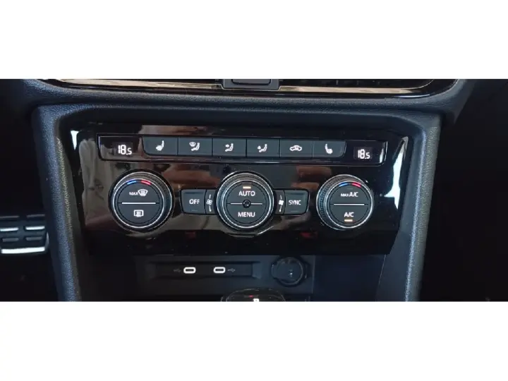 TAOS 1.4 250 TSI TOTAL FLEX HIGHLINE AUTOMÁTICO