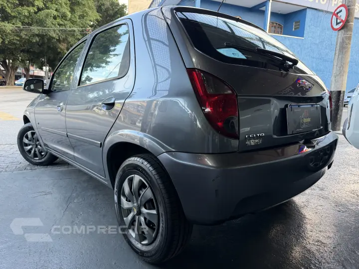CELTA 1.0 MPFI LT 8V