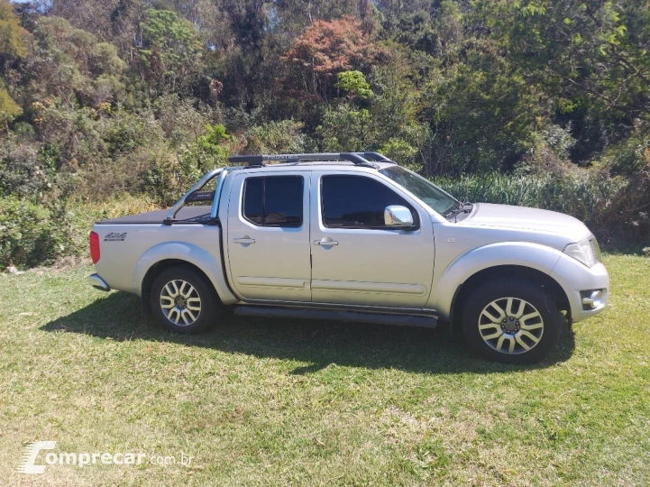 NISSAN - FRONTIER 2.5 SL 4X4 CD Turbo EL