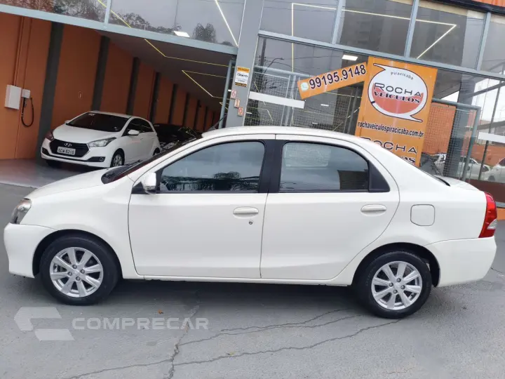 Etios Sedan 1.5 16V 4P FLEX XLS AUTOMÁTICO