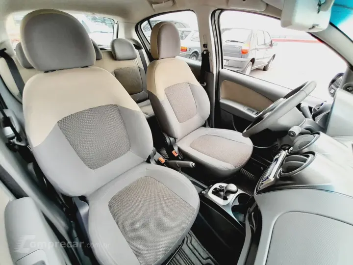 Palio ESSENCE Dualogic 1.6 Flex 16V 5p