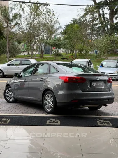 Focus 2.0 16V/SE/SE Plus Flex 5p Aut.