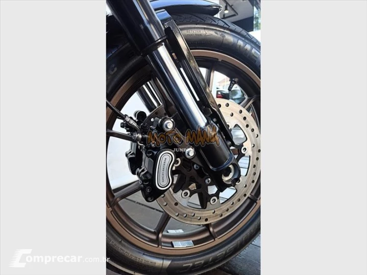 LOW RIDER S