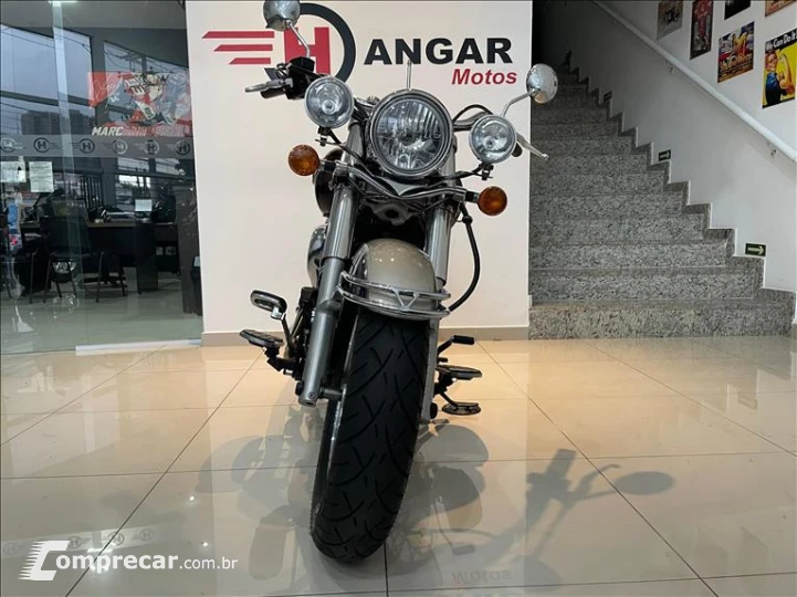 VULCAN 900 CLASSIC LT
